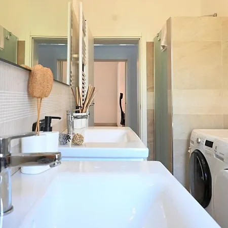 Apartment 2- Starlight Flat *