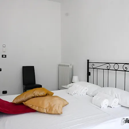 2- Starlight Flat * Pisa